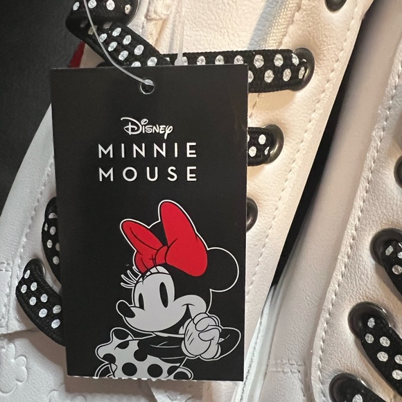 Disney Minnie Mouse Women's Low-top Court Sneakers. NWT - Picture 6 of 7